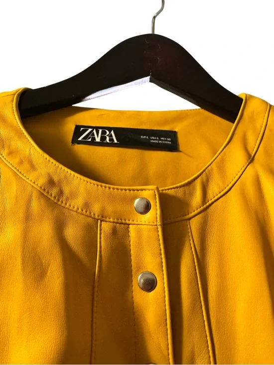 Zara Women's Yellow Snap-Front Leather Jacket - Picture 3 of 8